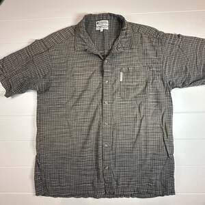 Columbia Men's Vintage Plaid Button-Down Short Sleeve Shirt with Pocket